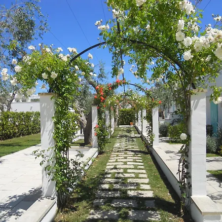 Tenuta Centoporte 4* אוטרנטו