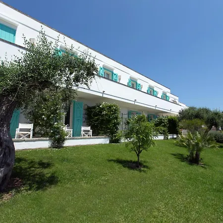 Tenuta Centoporte 4*