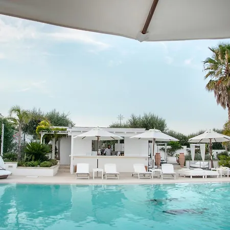 Tenuta Centoporte 4*